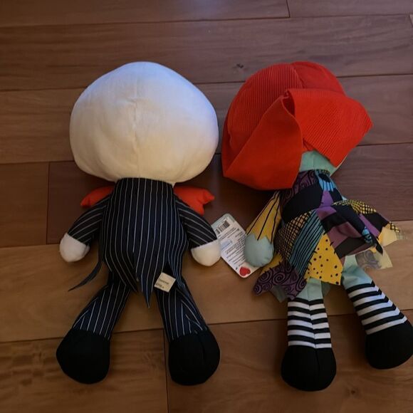 NWT Disney Valentines Day Nightmare Before Christmas 17 in Jack and Sally Plush - Picture 2 of 7